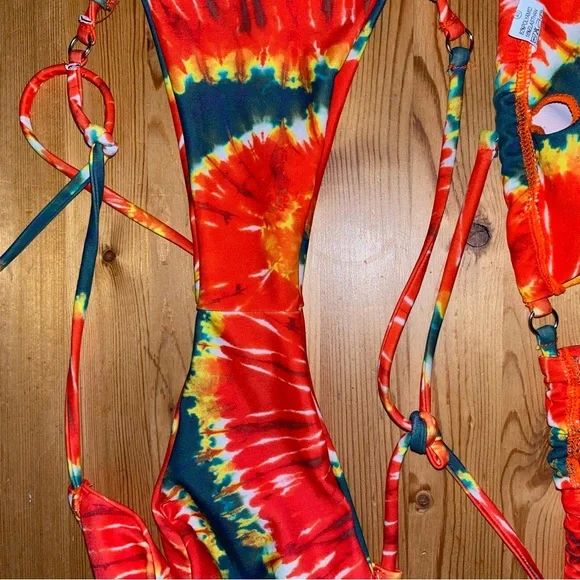 Evry Jewels Green and Orange Tie-Dye Bikini Set - Picture 7 of 8